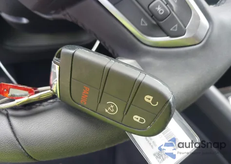 2024 Jeep Compass Limited 4X4 from USA, damaged, VIN 3C4NJDCN5RT141146